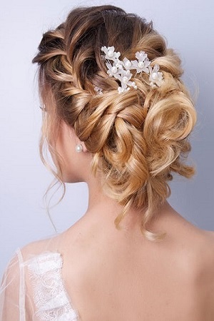 BOHO WEDDING HAIRSTYLES, GUSTO HAIR SALONS, SOHO, OXFORD STREET & COVENT GARDEN, LONDON BOHO WEDDING HAIRSTYLES, GUSTO HAIR SALONS, SOHO, OXFORD STREET & COVENT GARDEN, LONDON