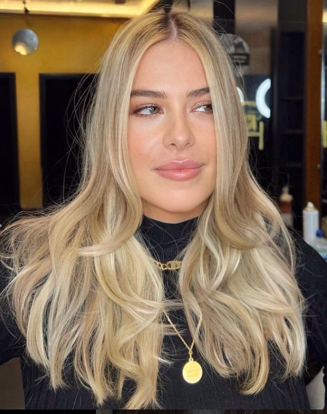 Related Posts: The Reverse Balayage />
