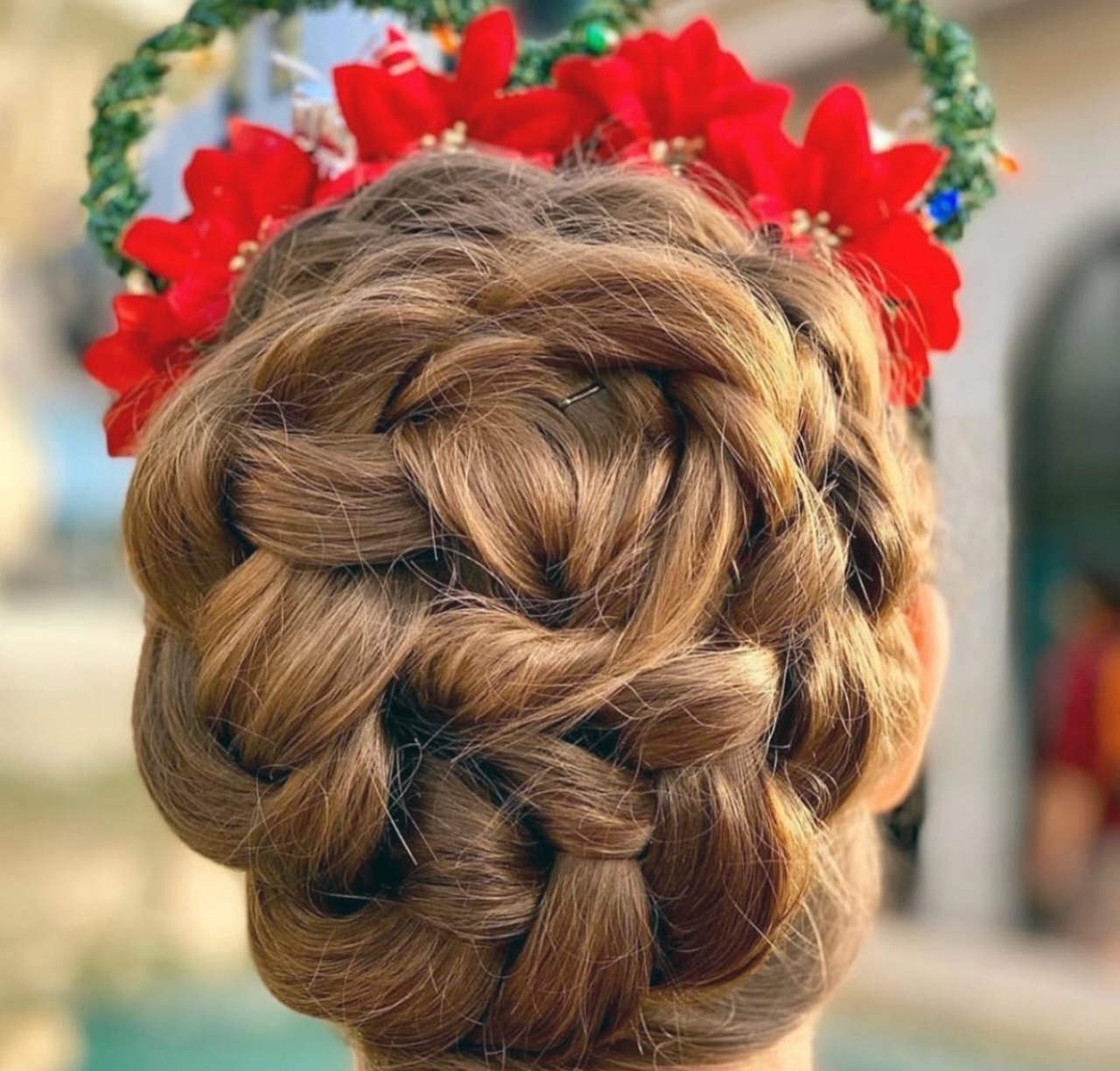 Christmas & New Year Opening Hours Christmas & New Year Opening Hours