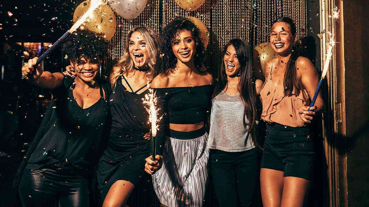 christmas opening hours at gusto hair salons in london christmas opening hours at gusto hair salons in london