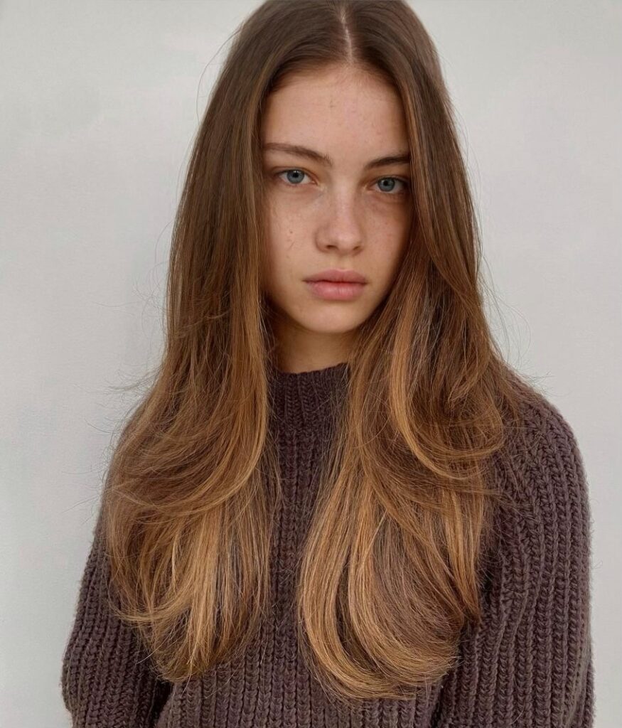 Face framing haircut
