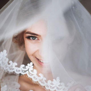BRIDAL HAIR