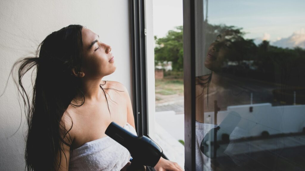 best way to dry hair after shower