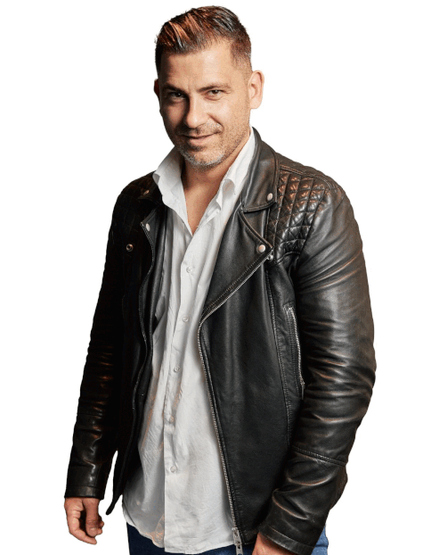 EMILE<br>CREATIVE DIRECTOR EMILE - CREATIVE DIRECTOR